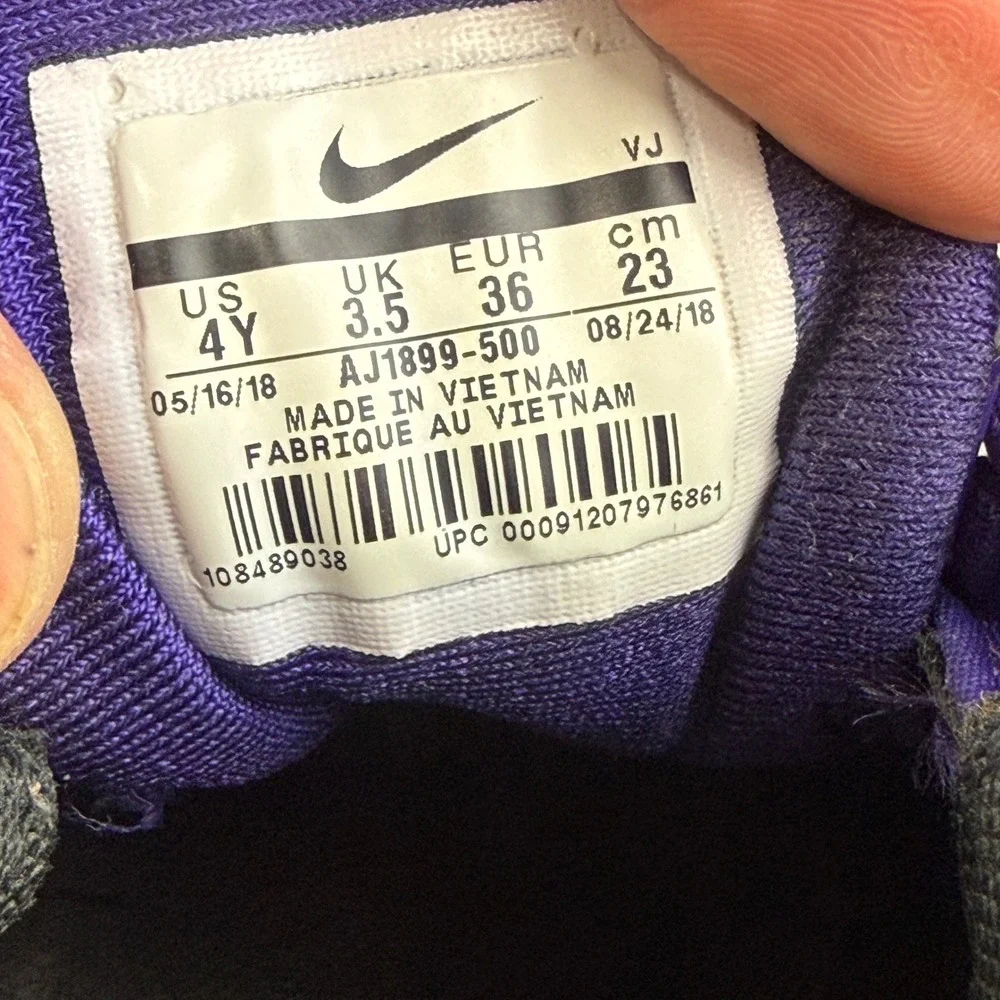 Nike Air Max 95 Kids Youth Size 4Y Purple Teal Iridescent‎ AJ1899 500